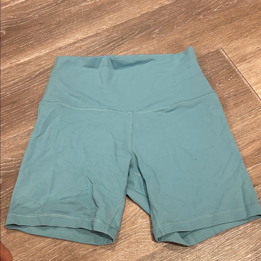 Align 6 inch biker shorts